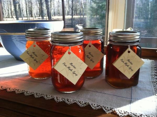 Our finished pints of beautiful Maple Syrup.