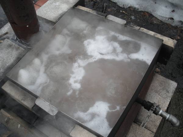 Boiling on our 2'x2' flat pan